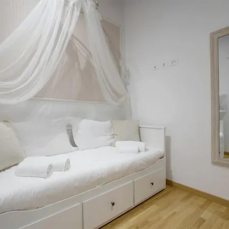 Apartman Navona Love *