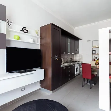 Homehouse Santamaura - San Pietro Rome
