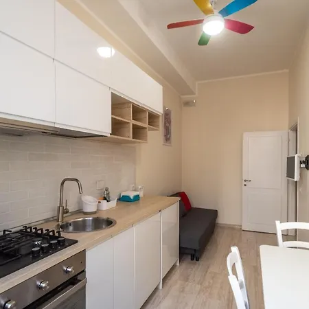 City Center Two-roomed Flat - Termini/aquarium Rome