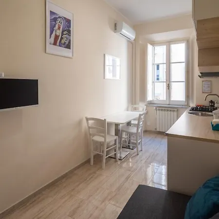 City Center Two-roomed Flat - Termini/aquarium Apartment Rome