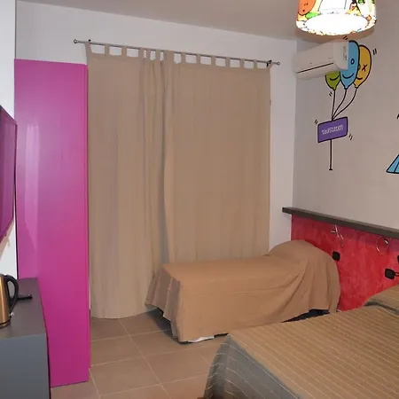 Guest house Tiburstation 2 3*