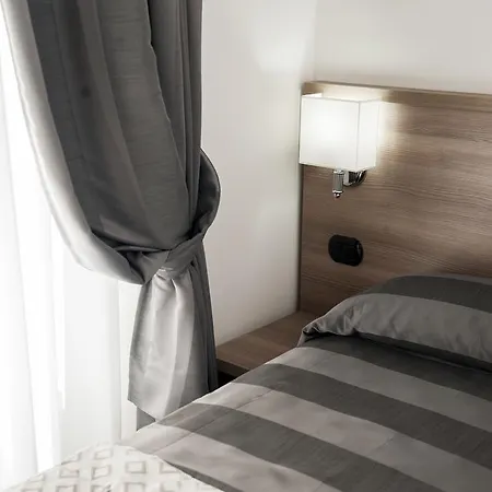 Domus San Giovanni Bed & Breakfast
