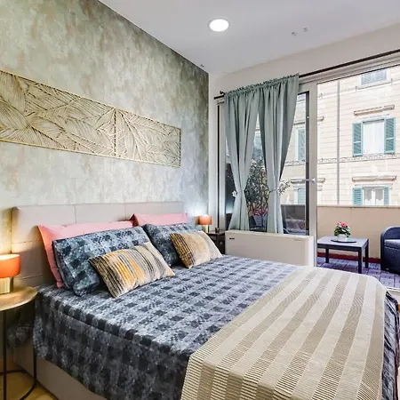 Lovely In The Center Of Rome, Fabrizia. Apartment Rome