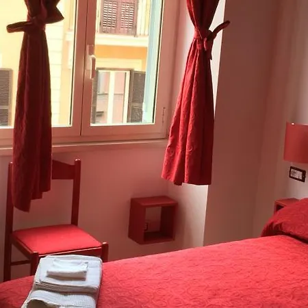 Dama Di Guest house 3*