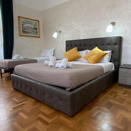 Cavour 44616 Apartment Rome