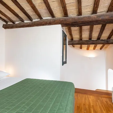 Banchi Nuovi House