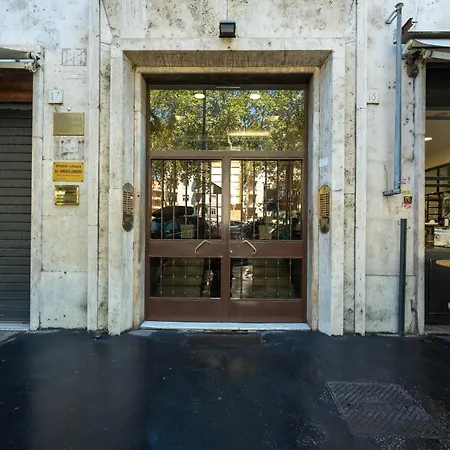 Capital B&B