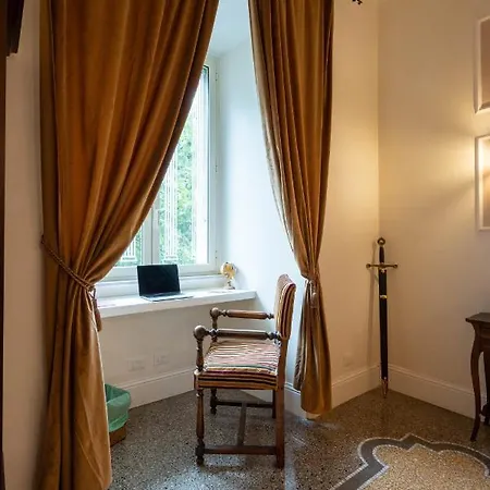 Bed & Breakfast Capital 4*