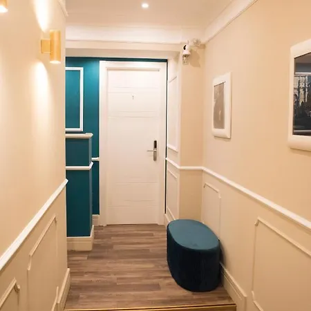 Le Petit Bijou Guest house
