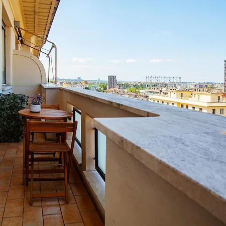 Lights Bed & Breakfast Rome