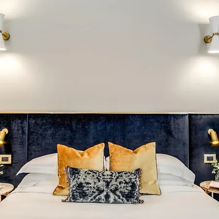 Tree Charme Augusto Luxury 3* רומא