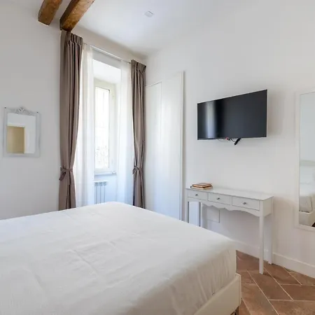 Pantheon House By Varental * Roma