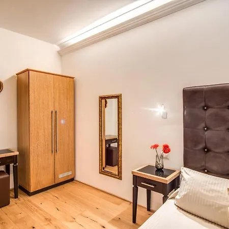 Casa Cancello Rome