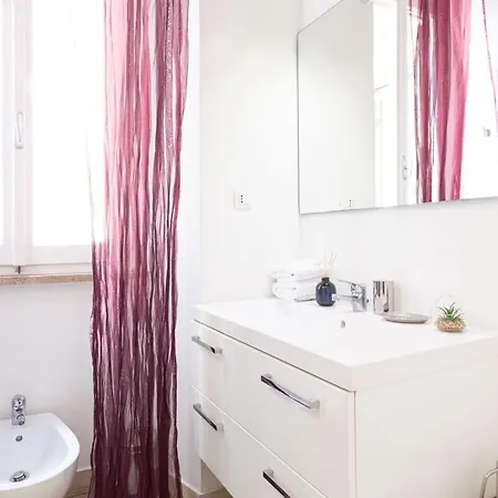 Silver Trevi Fountain - Collection Apartment *