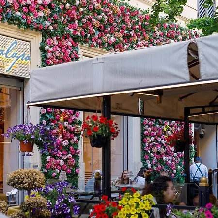 Erreggi Luxury Roma