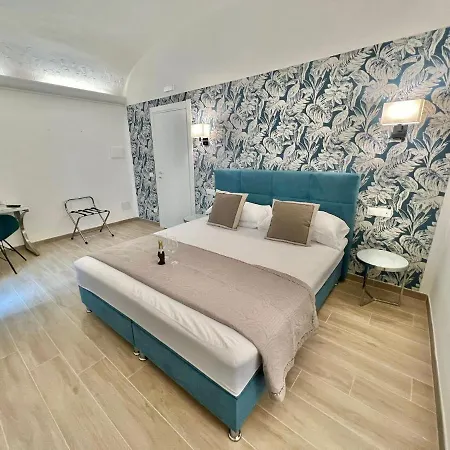 Hotel Relais Vaticano - Metro Station Ottaviano Rome