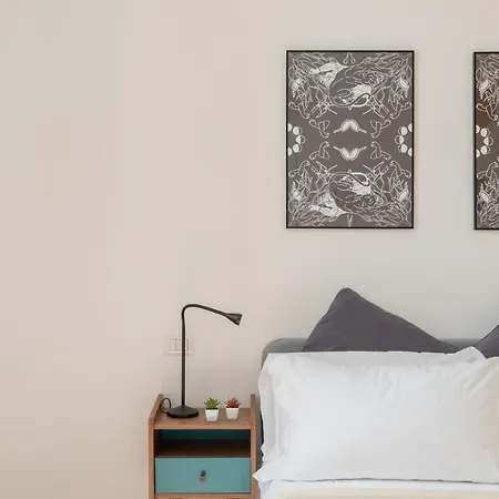 Iflat Monti Charming Apartment *