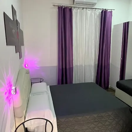 Domus Flavia Frühstückspension 3*