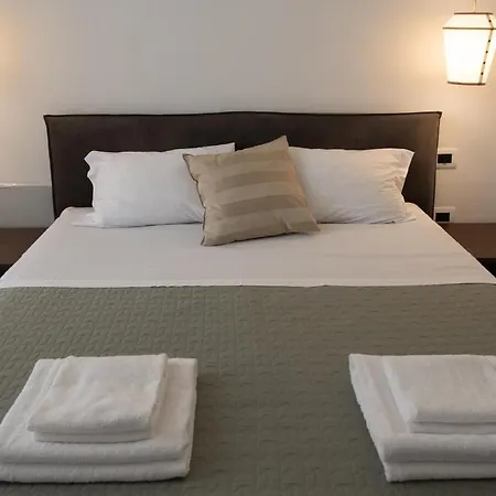 Guest house Maison Maneli 3*