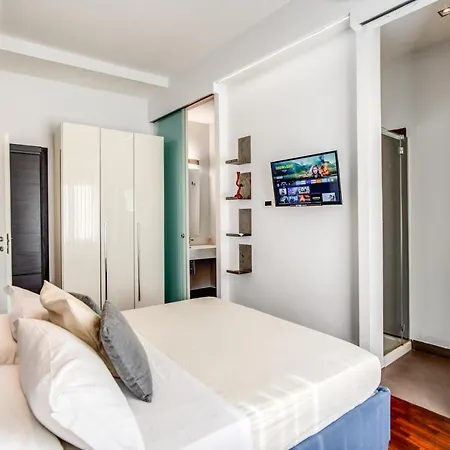 Pgrhome Riverside Apartment