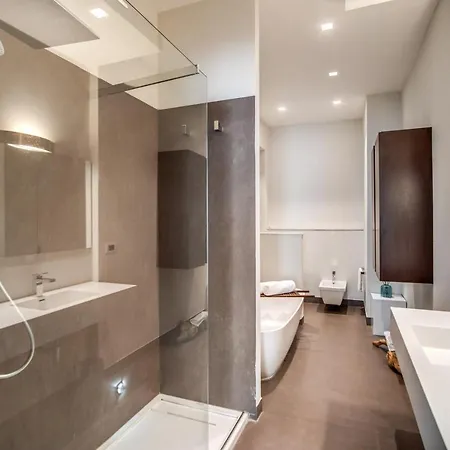 Apartment Pgrhome Riverside