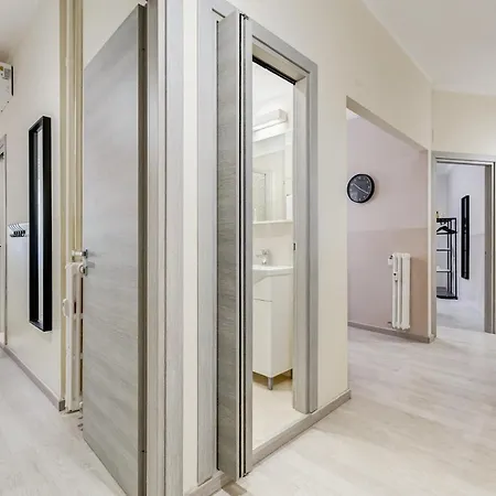 Bdc - Prestige 3bdr 3bath In Monti District Apartment Rome