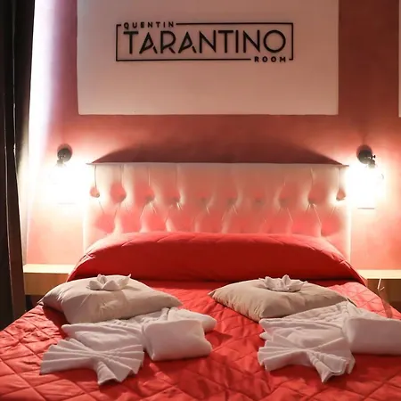 Bed & Breakfast Cinemovie *