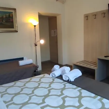 Bed and breakfast Station