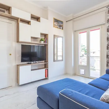 Apartment Maison Silvestri Rome