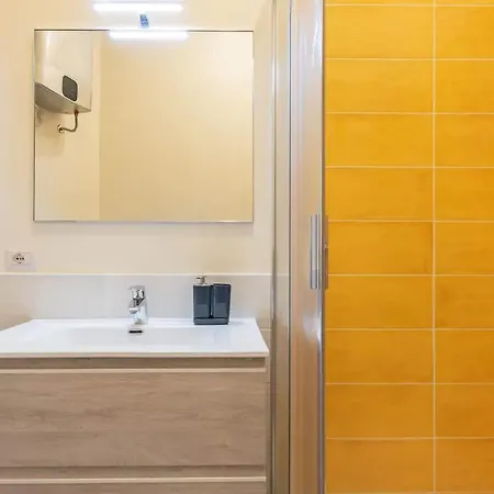 Appartamento Marcantonio - Colosseum - Viale Manzoni 39 Up To 7 People, Viale Manzoni 41 Up To 5 People Roma