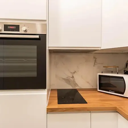 Appartamento Marcantonio - Colosseum - Viale Manzoni 39 Up To 7 People, Viale Manzoni 41 Up To 5 People *