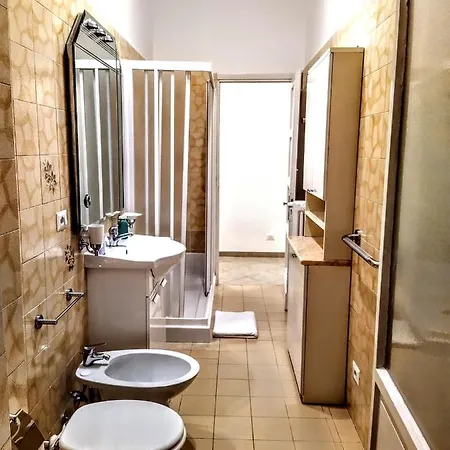 Nikhouse Rome