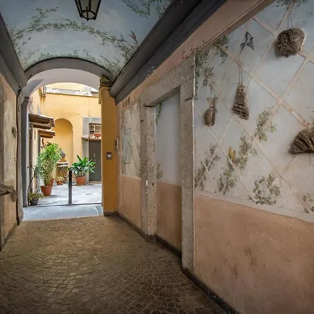 Lovely Flat In The Heart Of Trastevere