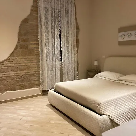 Il Vicolo Di Trastevere *