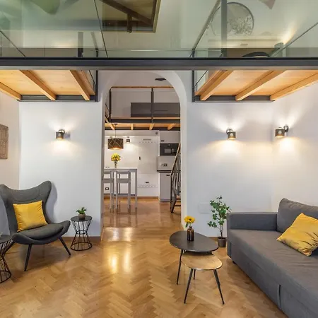 Iflat Trastevere Crystal Loft Apartment Rom