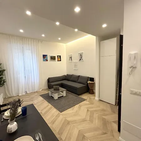 Mazzini City Center Apartment