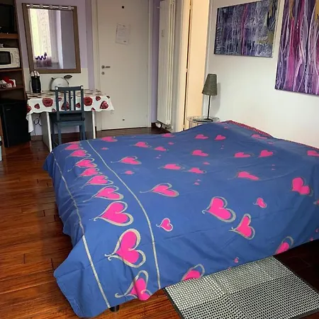 Bed & Breakfast Bread & Butter 2*