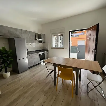 Cozy House With Garden In Centocelle Metro C *