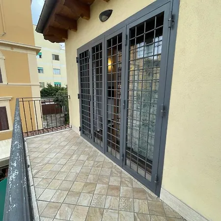 Casa Rosa * Rome