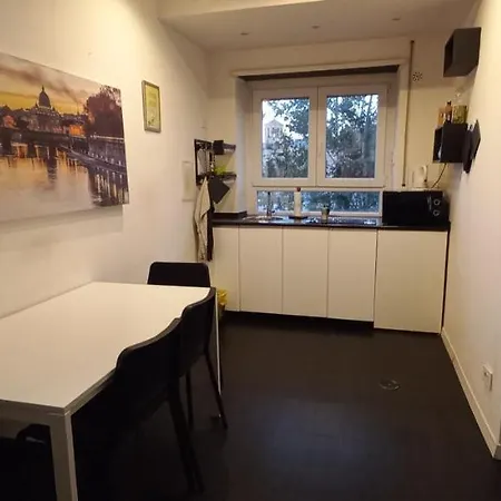Holiday home Casa Vacanze Felicita Rome