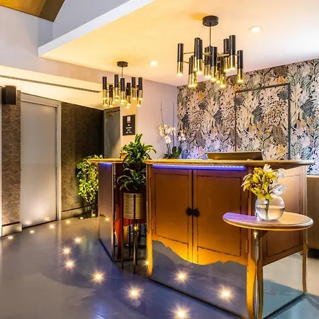Hotel Leonardo Boutique Termini 4*