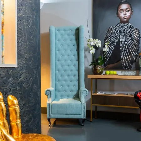 Leonardo Boutique Termini Hotel