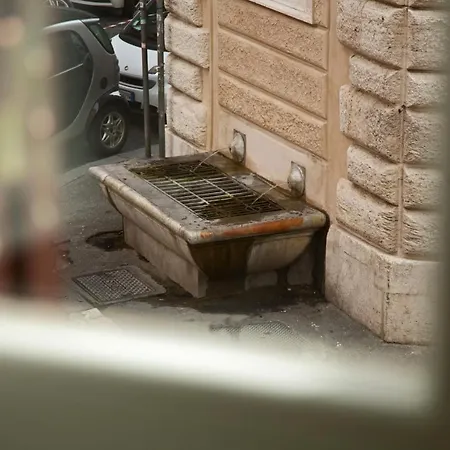 Repetita Juvant Bed and breakfast *