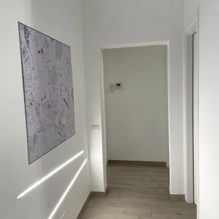 Apartment Domus Art Merulana Rome