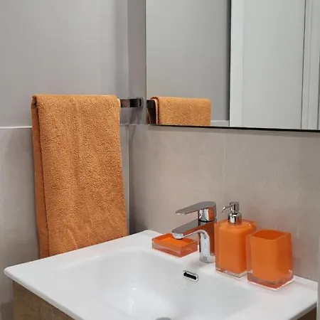 Casa Volsci, 2 2 Bagni, Centro Apartment *