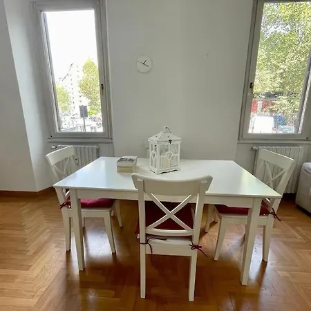 New - Comfortable Apt Porta Latina Daire Roma