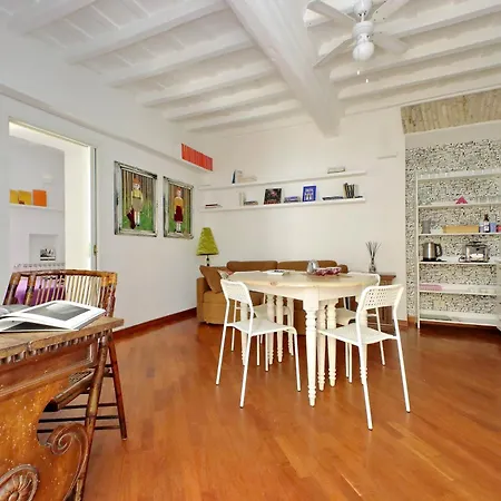 Cappellari Apartment *