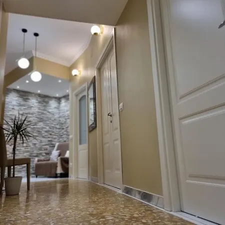Apartment Holidays House Marconi