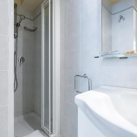 Apartment Hospitalityrome Comfort Ada Rome