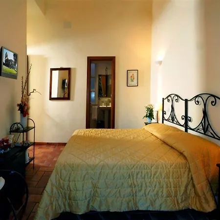 Aenea Oda ve Kahvaltı 3*